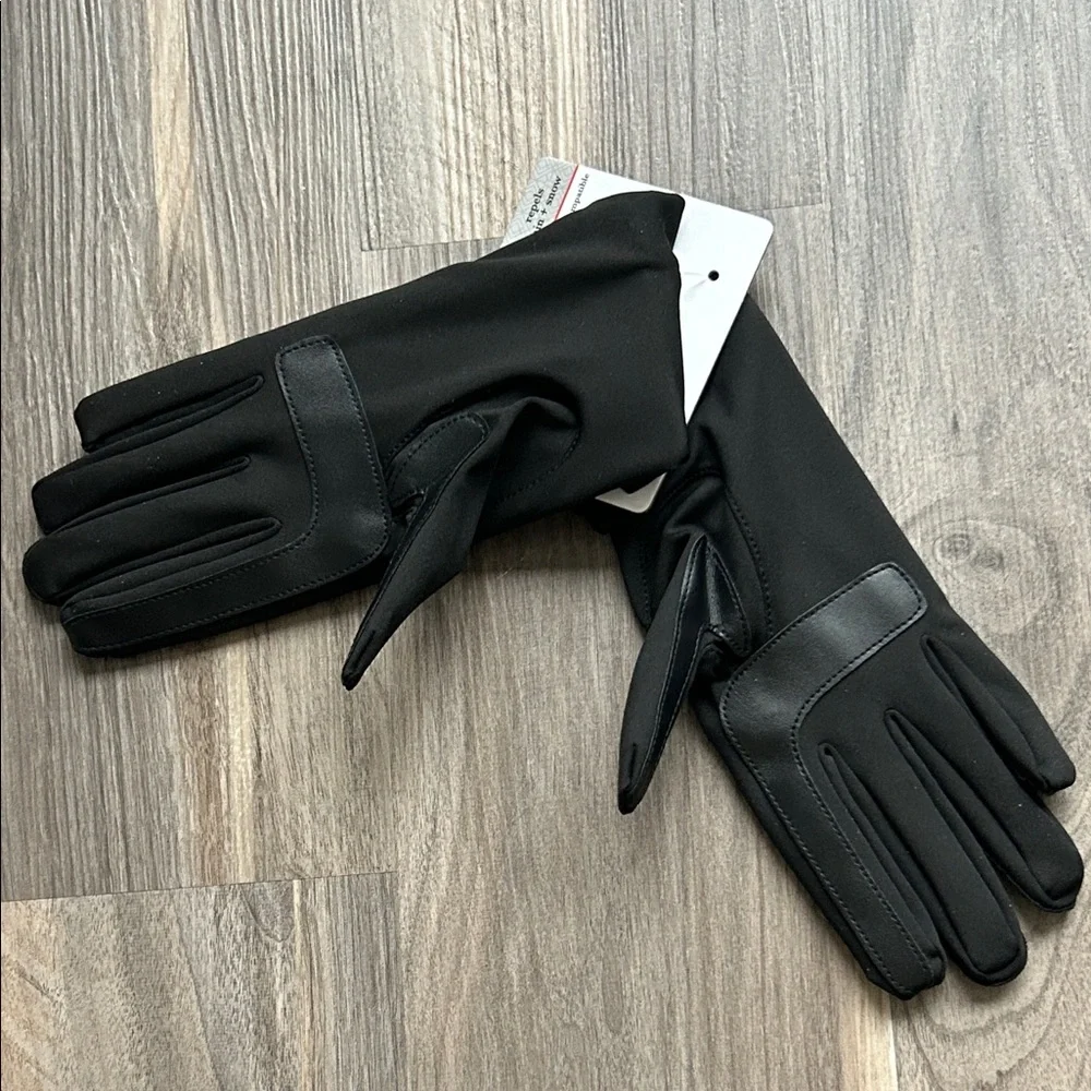NWT Isotoner Black Gloves